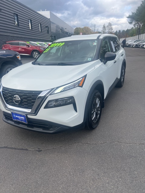 2021 Nissan Rogue S photo 2