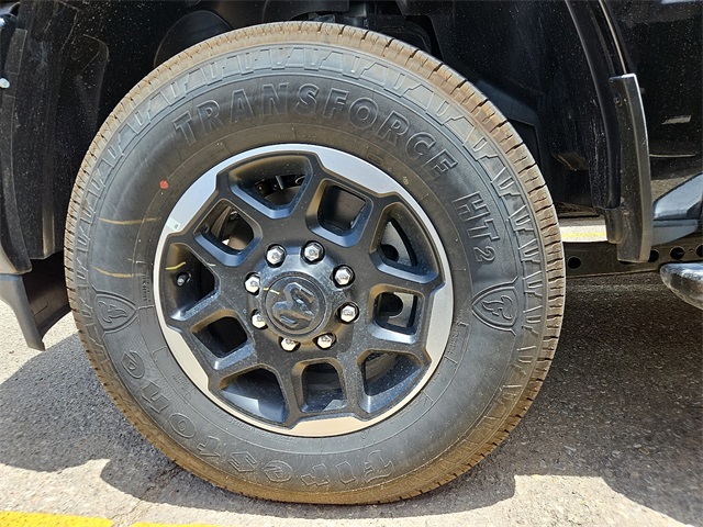 2025 Ram 2500 Laramie photo 4