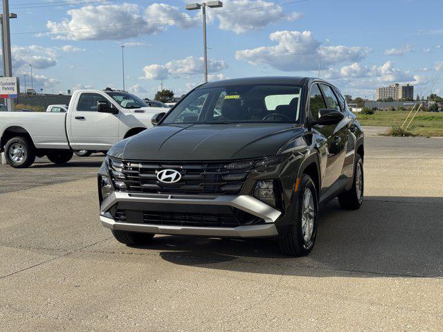 2025 Hyundai Tucson SE photo 15