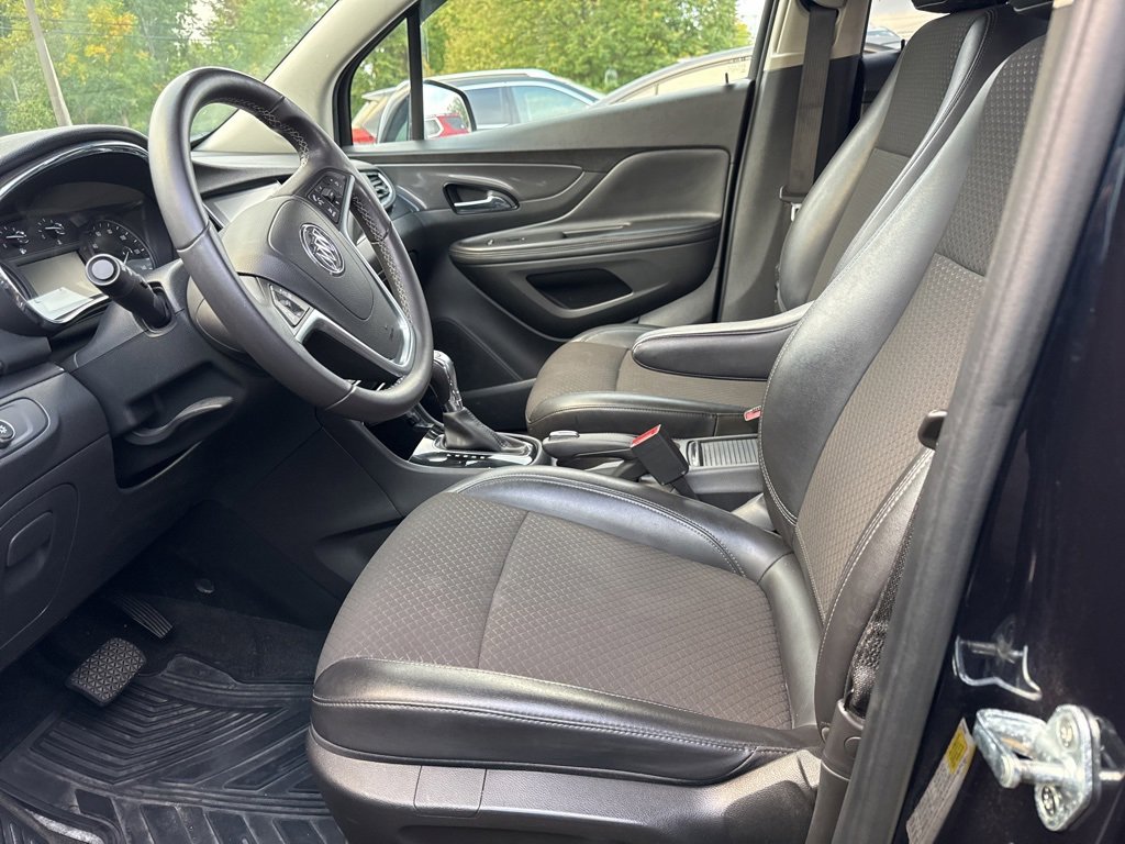 2021 Buick Encore Preferred photo 4