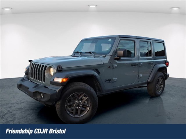 2024 Jeep Wrangler 4-Door Sport S's photo