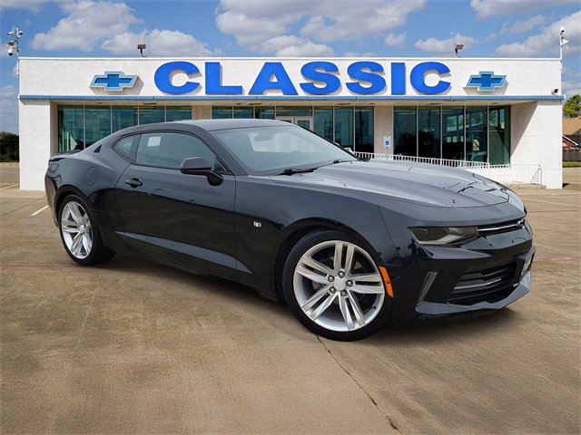 2016 Chevrolet Camaro 1LT's photo