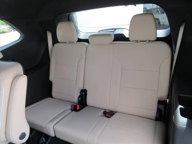 2025 Buick Enclave Preferred photo 29