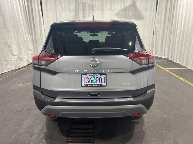 2023 Nissan Rogue SV photo 3