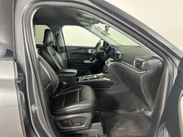 2021 Ford Explorer XLT photo 11