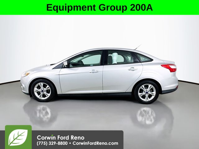 2014 Ford Focus SE photo 3