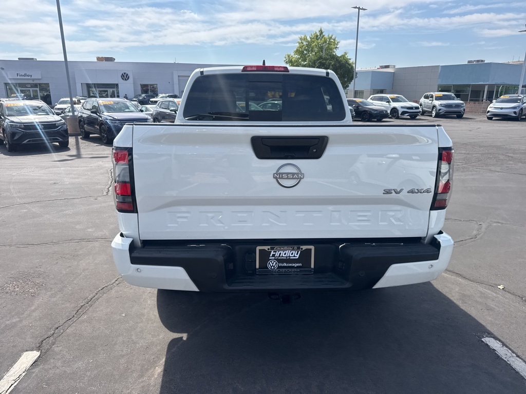 2024 Nissan Frontier SV photo 4