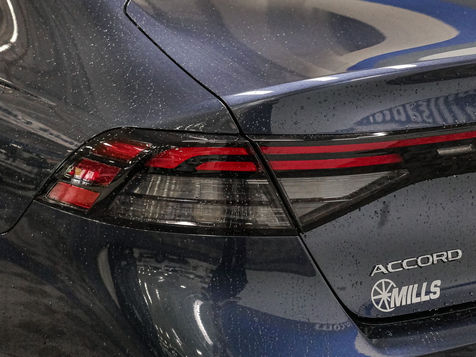 2025 Honda Accord Hybrid Touring photo 14