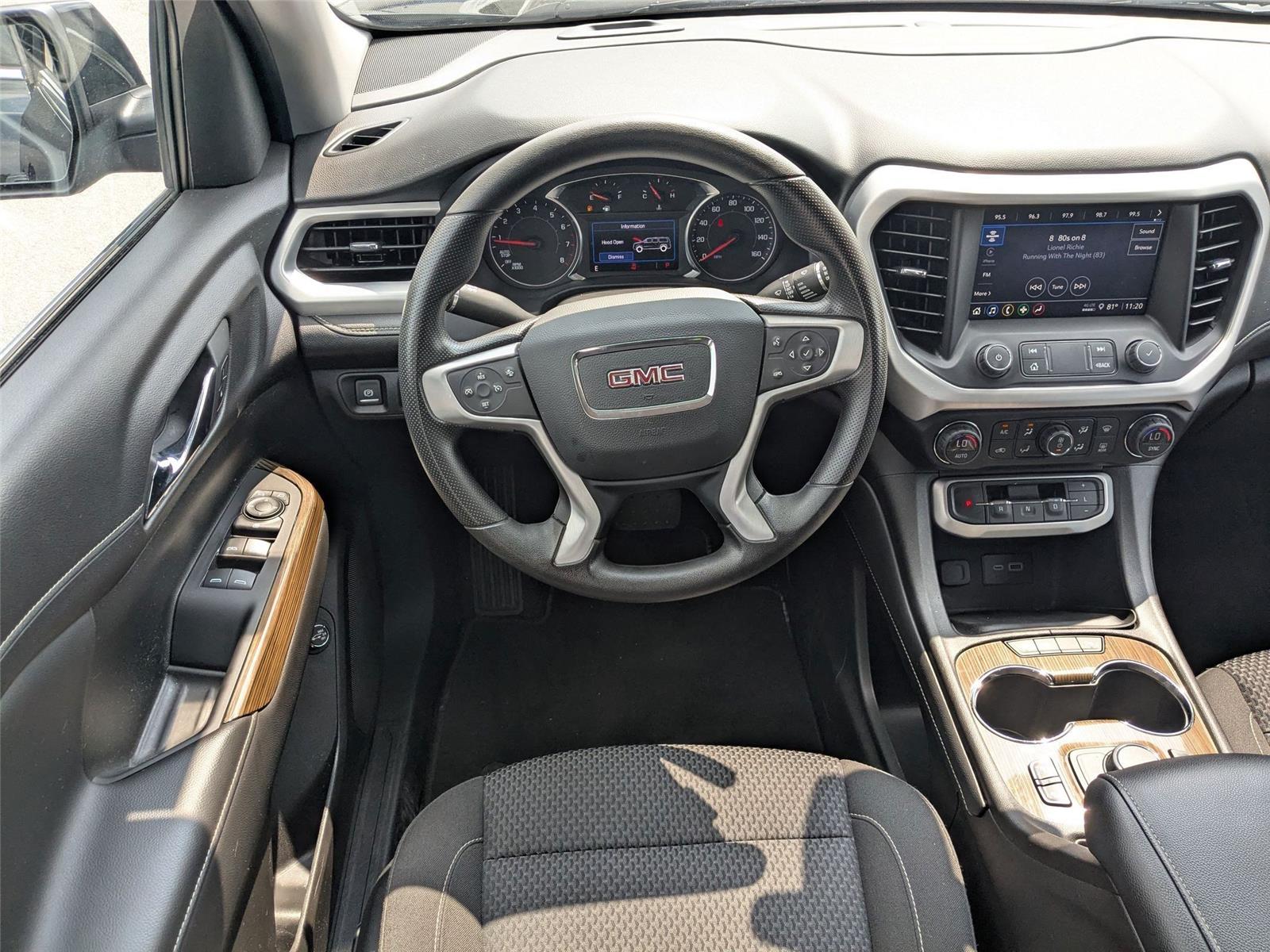 2023 Gmc Acadia SLE photo 29
