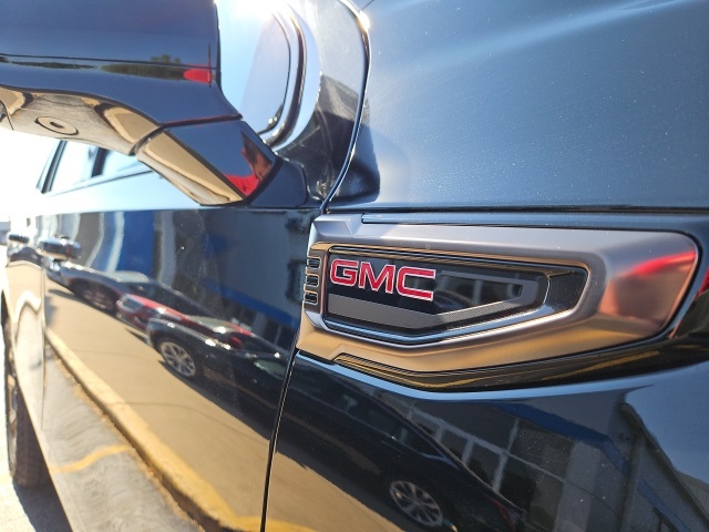2025 Gmc Yukon AT4 Ultimate photo 11