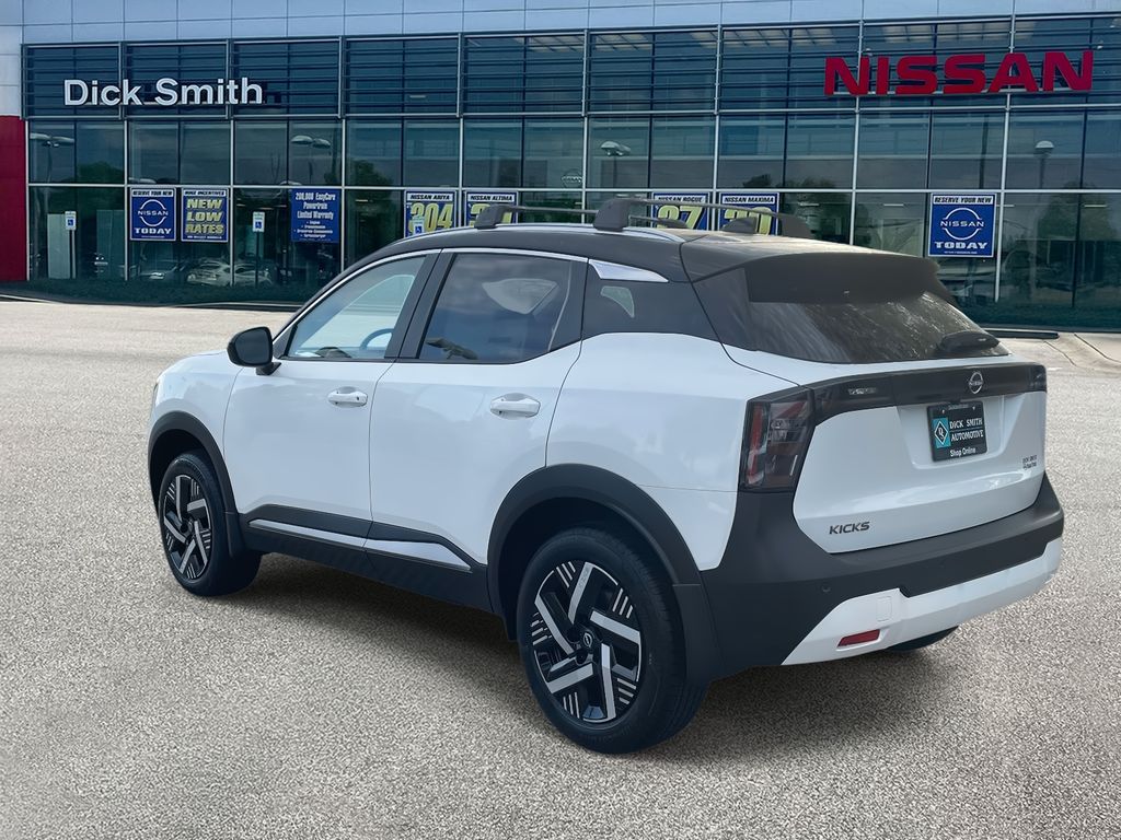 2026 Nissan Kicks SV photo 2