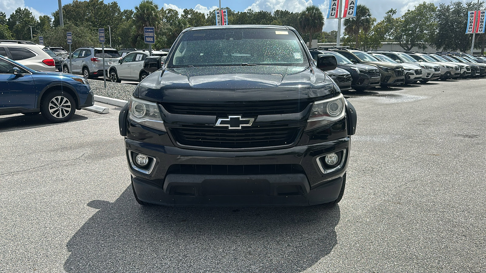 2017 Chevrolet Colorado LT photo 2