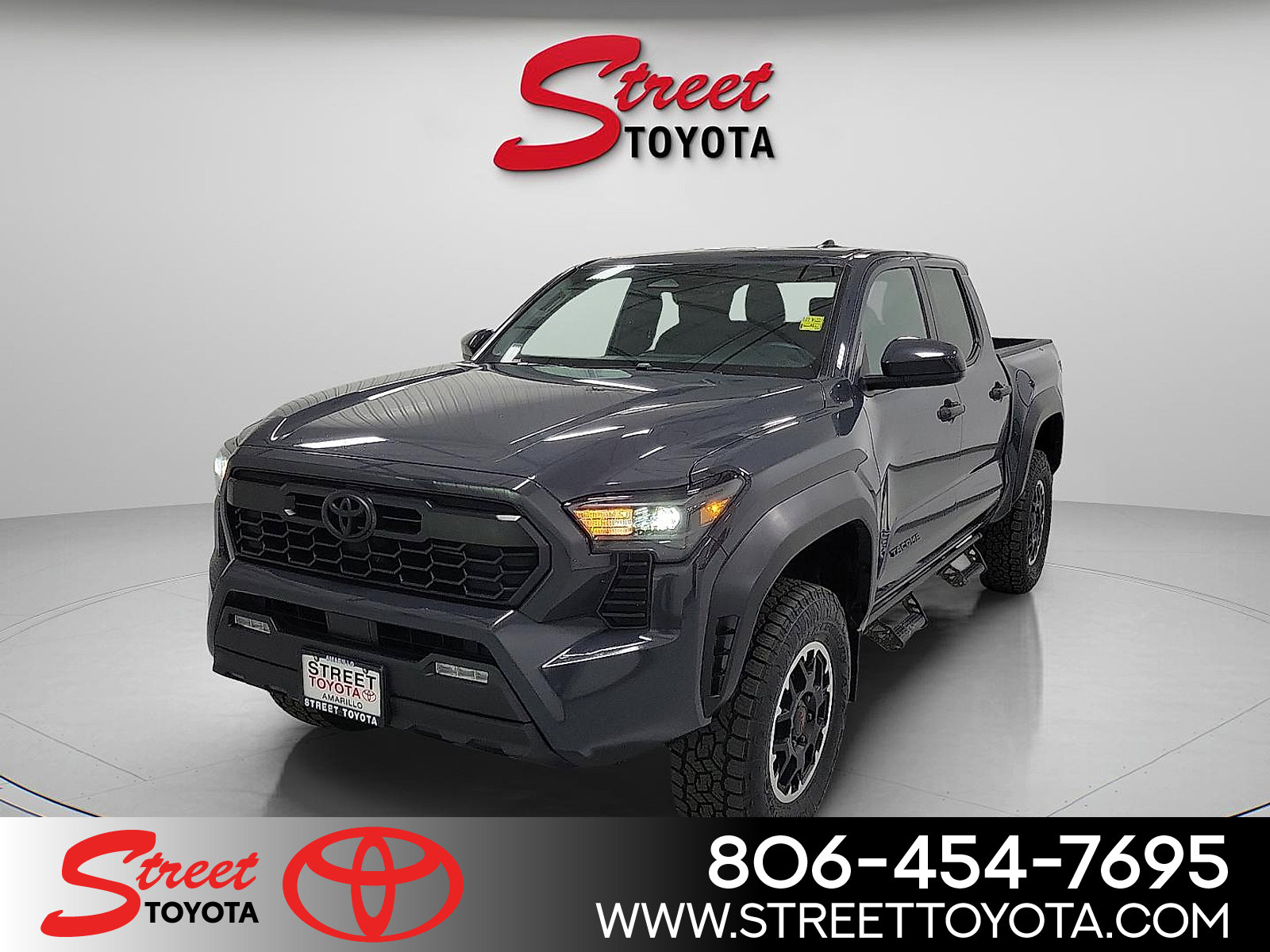 2024 Toyota Tacoma TRD Off Road's photo
