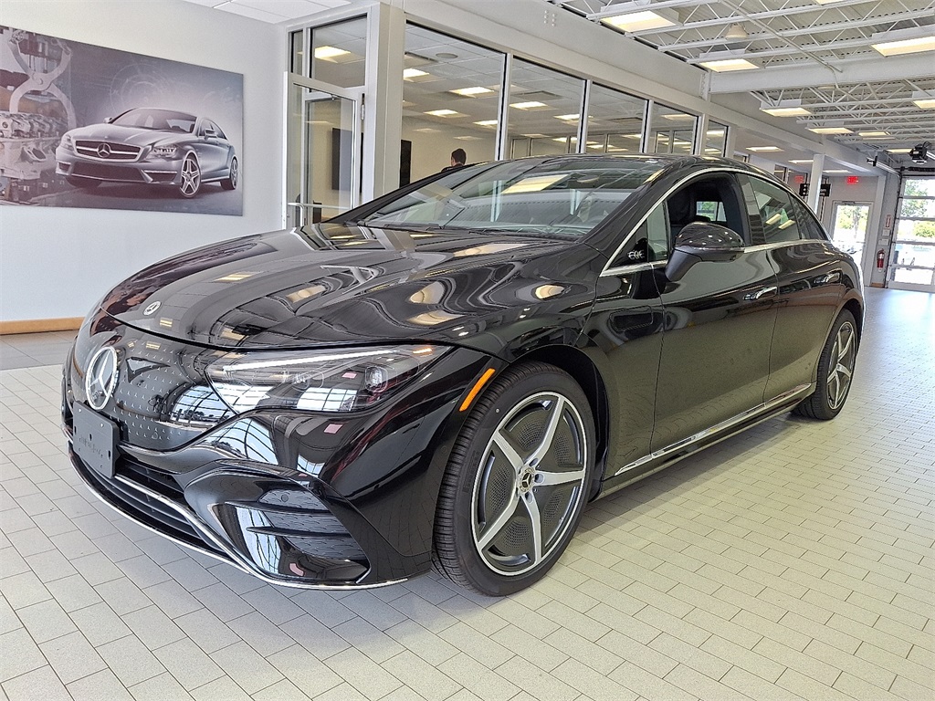 2025 Mercedes Benz EQE Sedan 350 4MATIC photo 3
