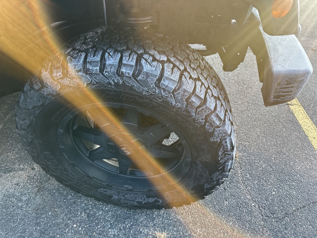 2018 Jeep Wrangler Unlimited Sahara photo 4