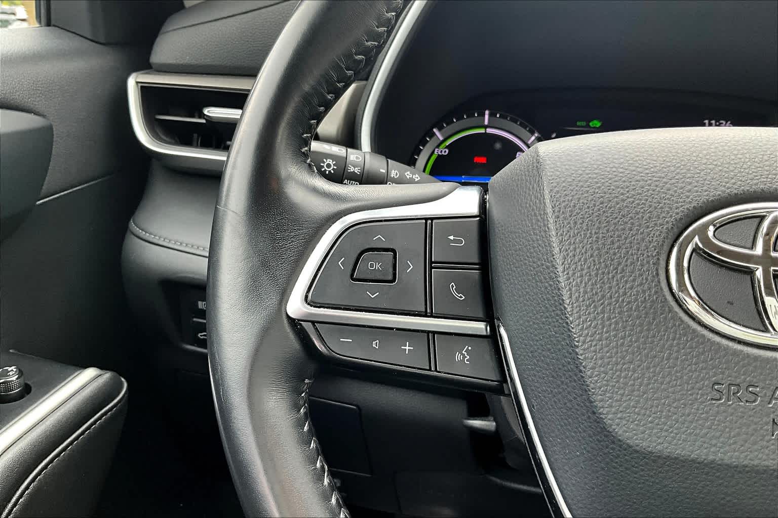 2020 Toyota Highlander Hybrid XLE photo 23