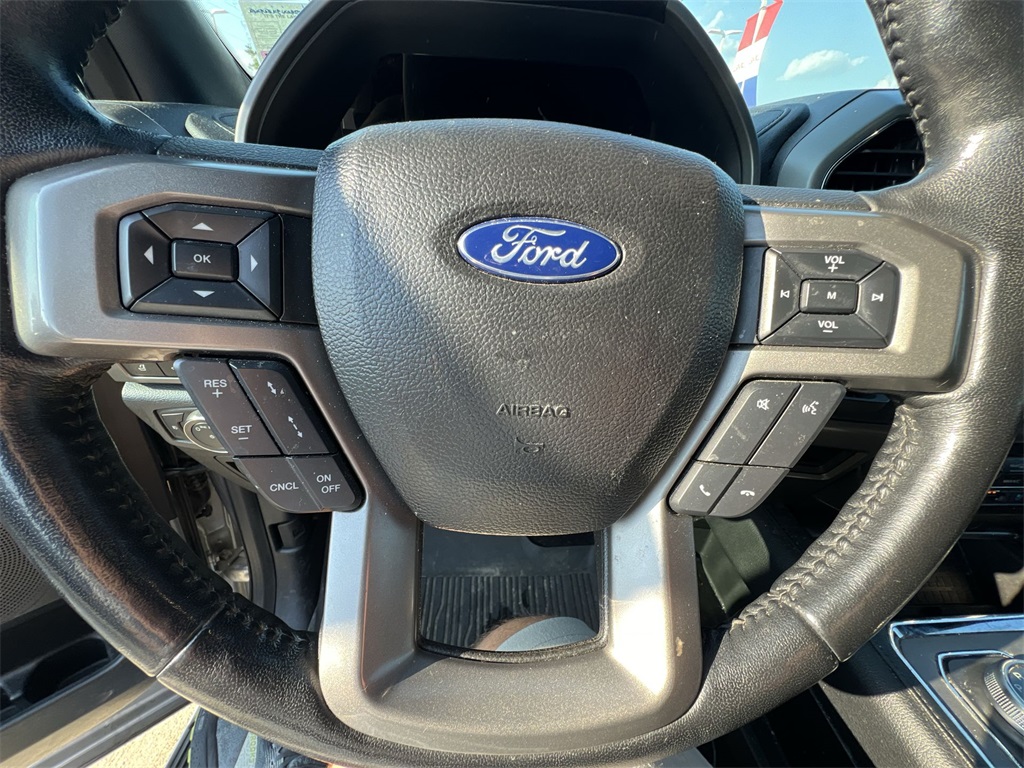 2021 Ford Expedition MAX XLT photo 10