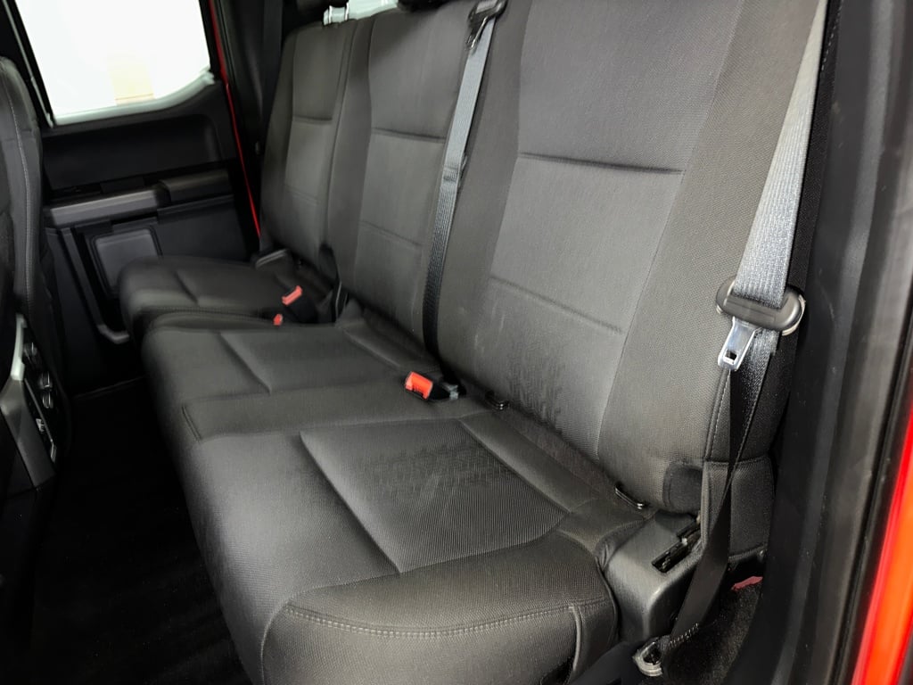 2019 Ford F-150 XLT photo 17