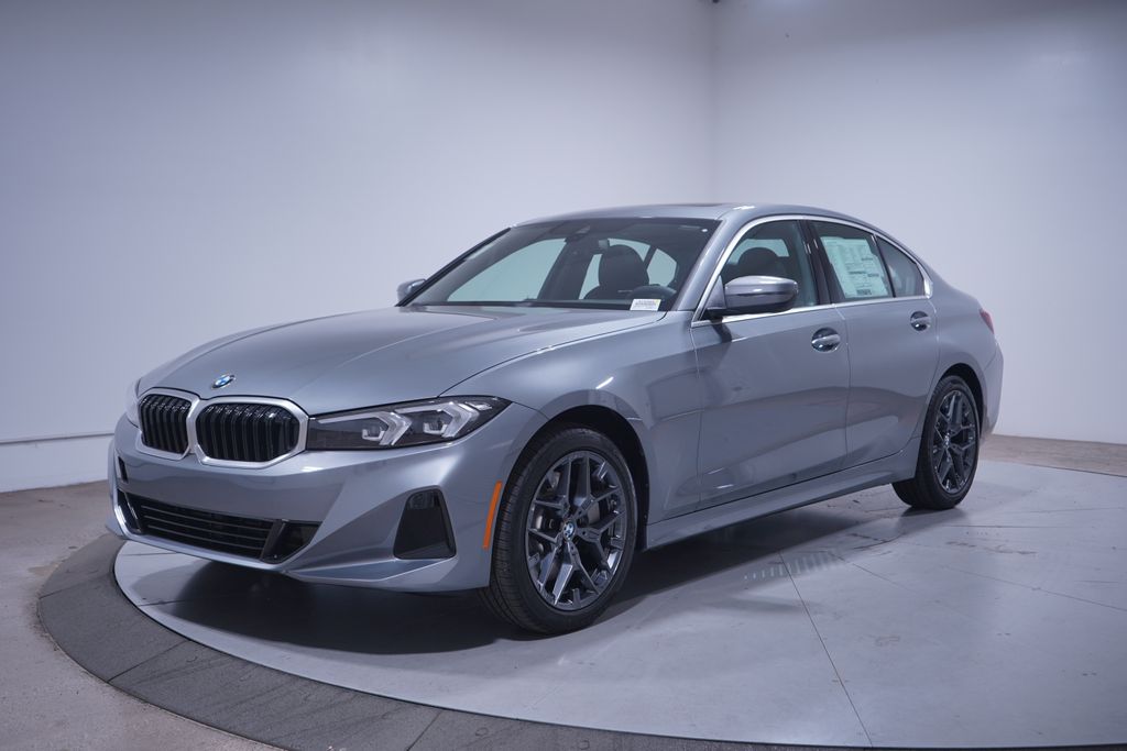 2026 BMW 3 Series 330i's photo