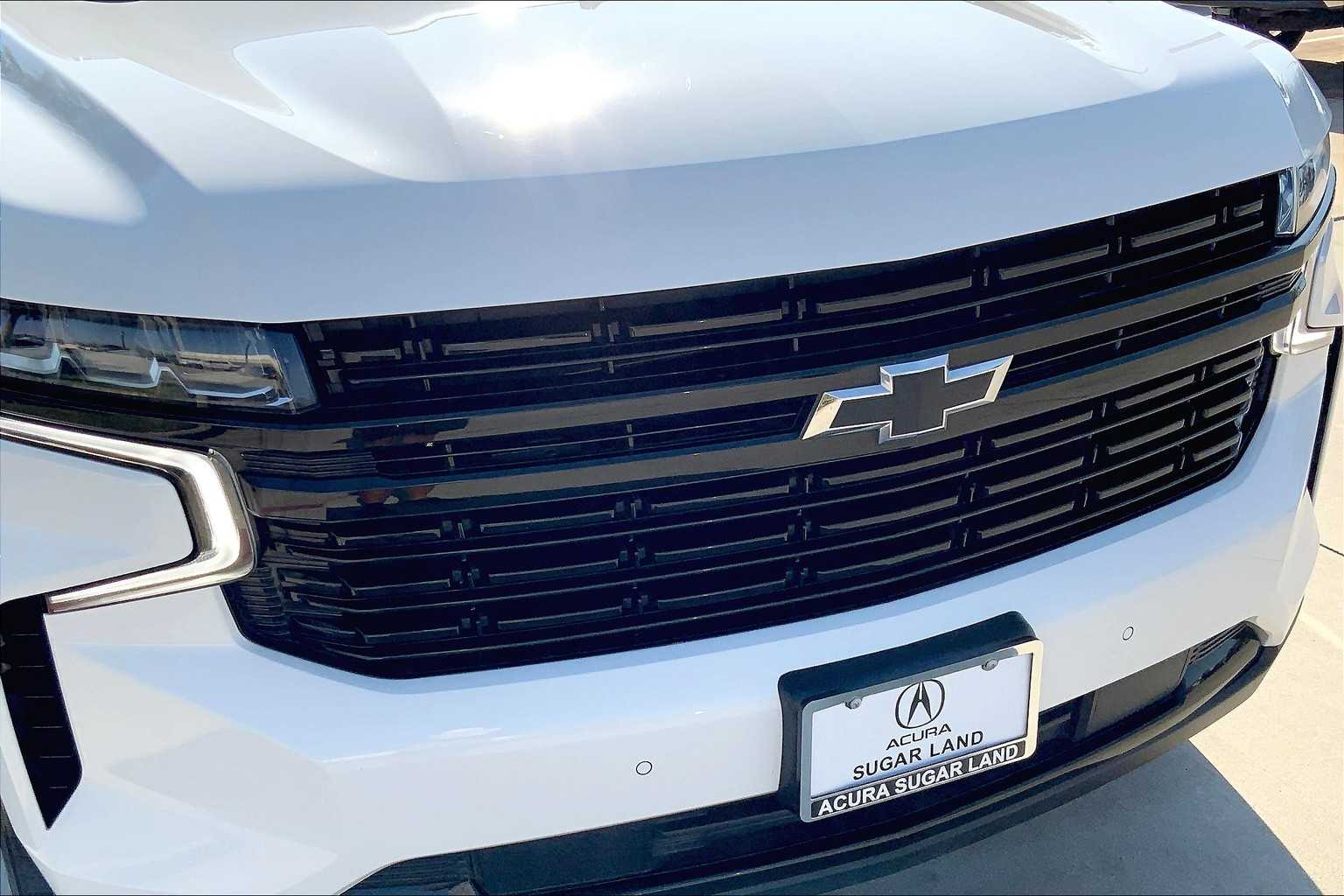 2023 Chevrolet Suburban RST photo 29