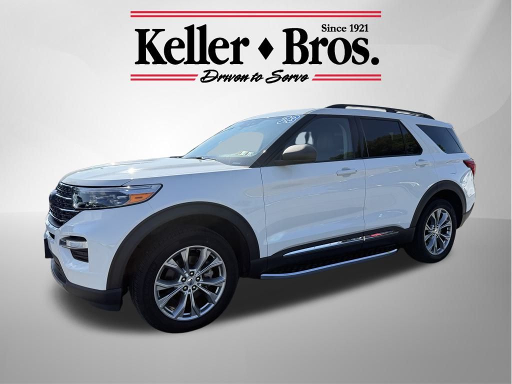 2023 Ford Explorer XLT photo 3