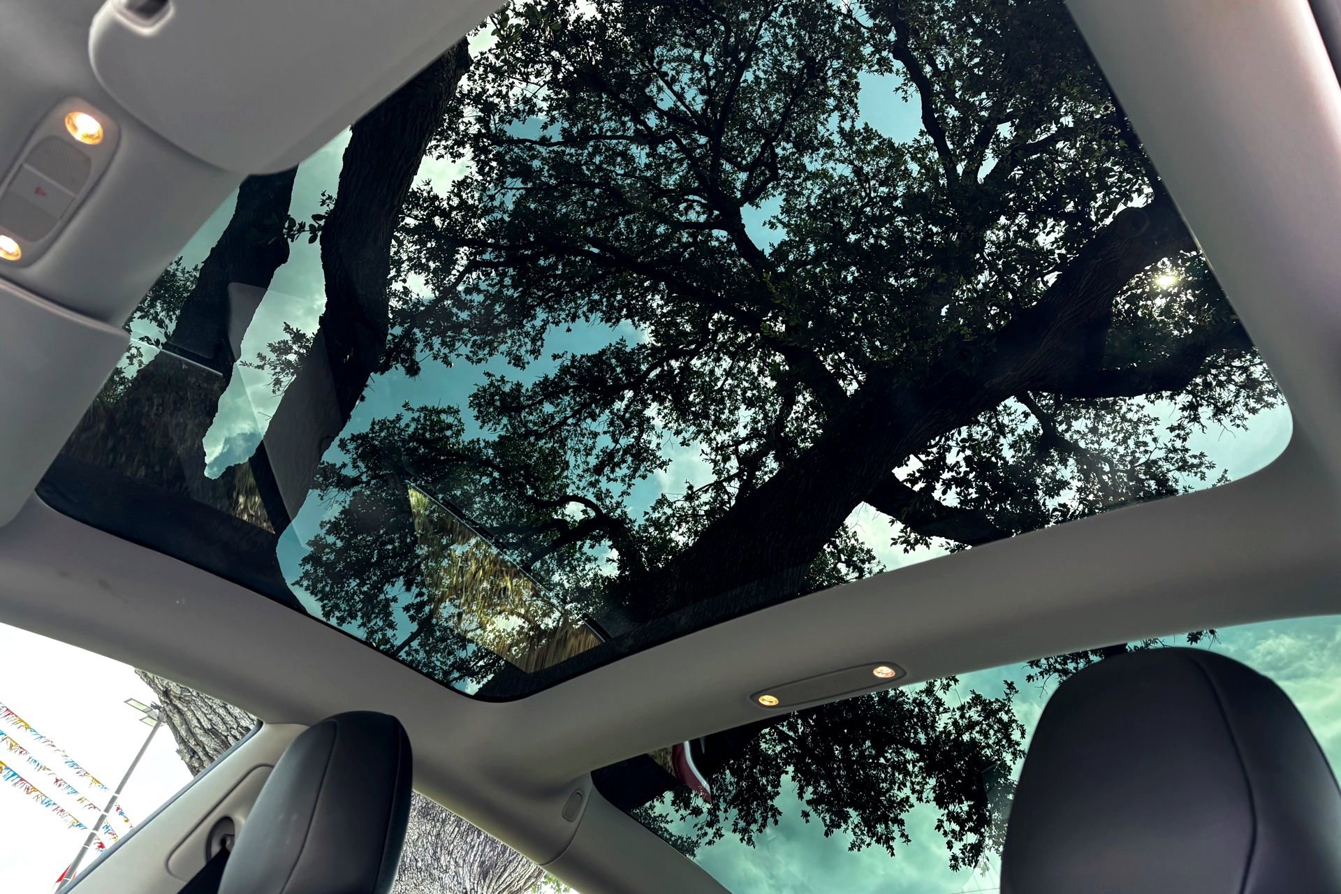 2018 Tesla Model 3 Long Range photo 10