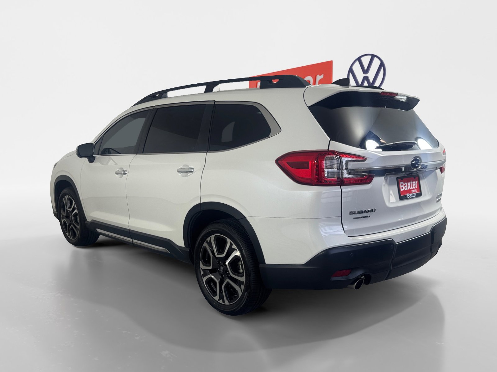 2023 Subaru Ascent Touring photo 3