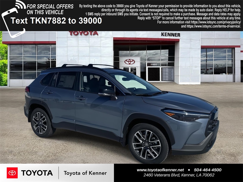 2026 Toyota Corolla Cross XLE's photo