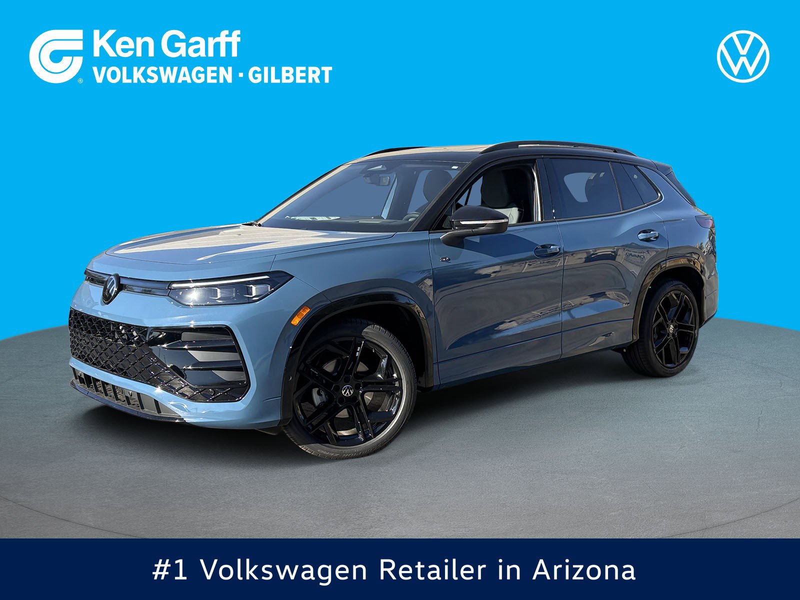 2026 Volkswagen Tiguan SE R-LINE BLACK's photo