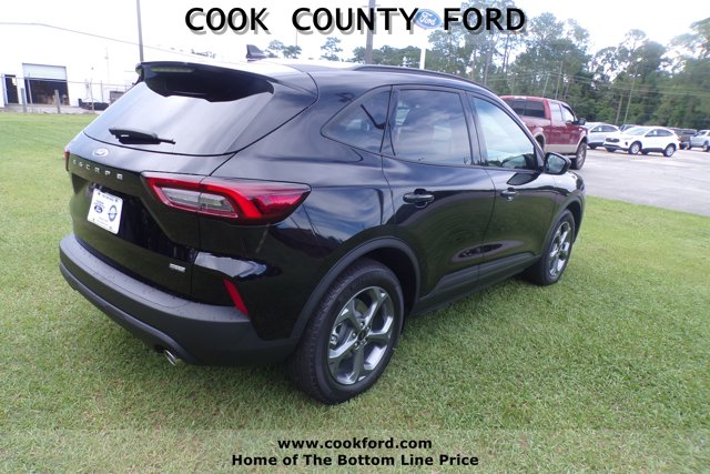 2025 Ford Escape ST-Line photo 7