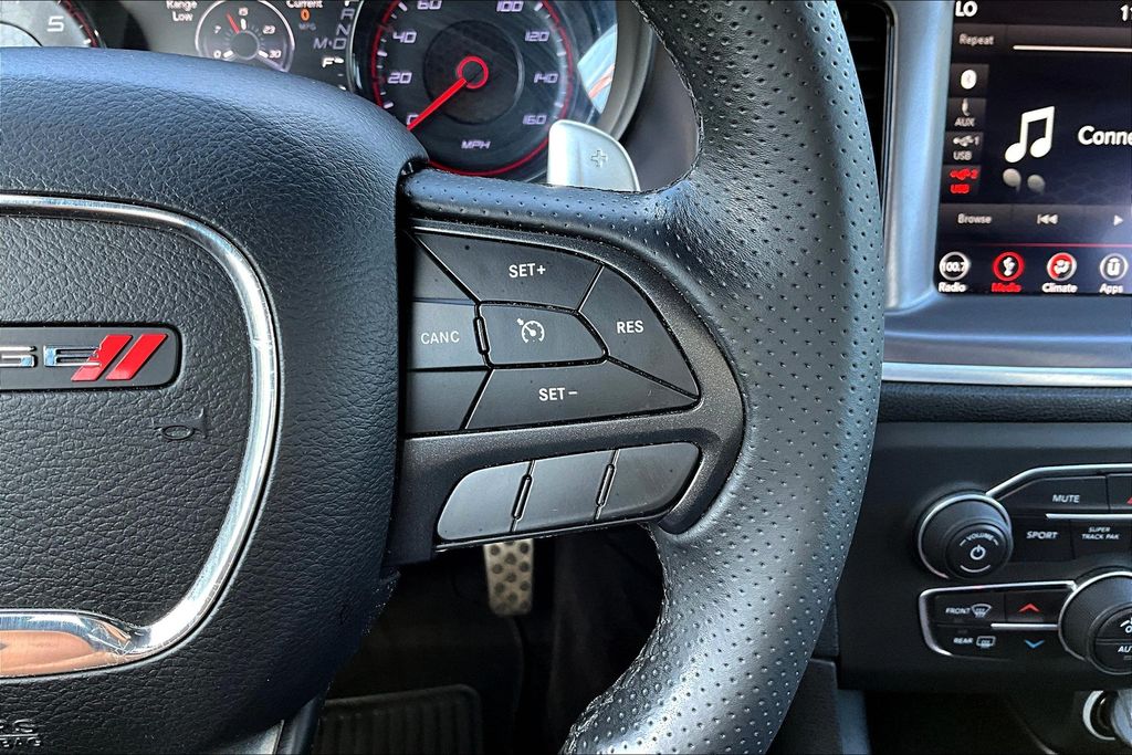 2019 Dodge Charger R/T photo 26