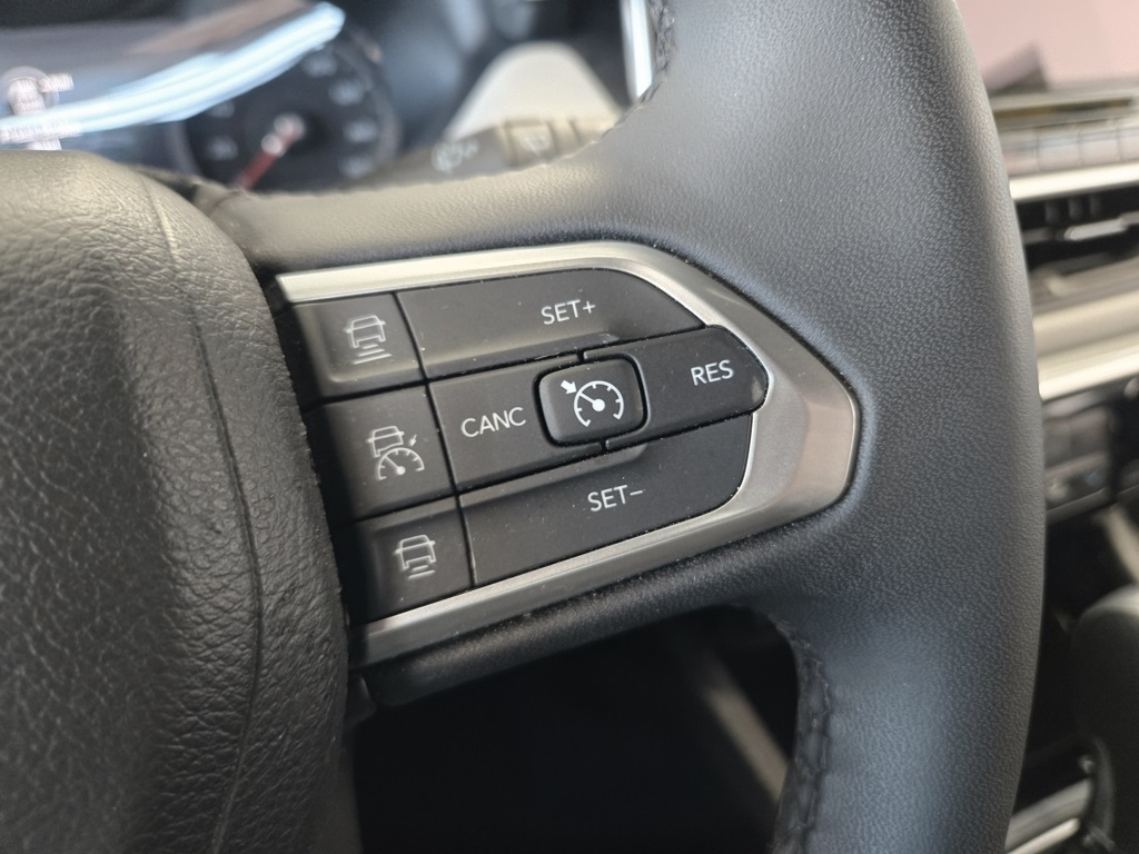 2024 Jeep Compass Limited photo 24