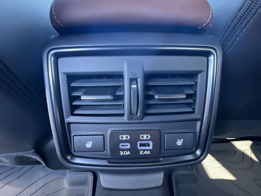 2025 Subaru Forester Touring photo 21