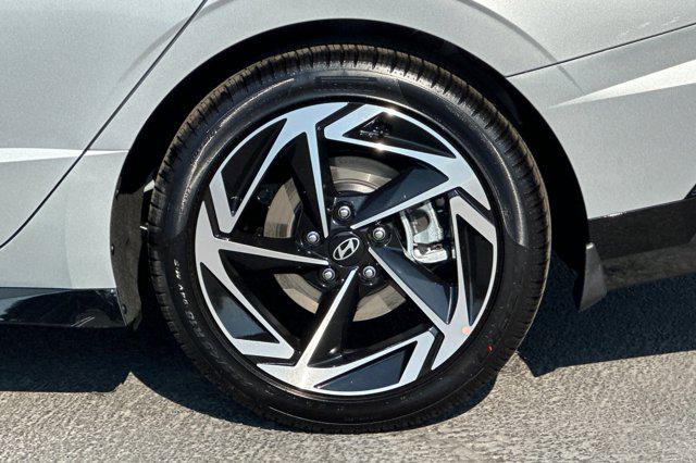 2025 Hyundai Sonata SEL Convenience photo 23