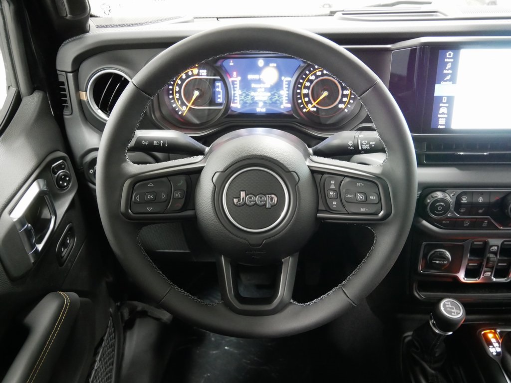 2025 Jeep Gladiator Sport photo 11