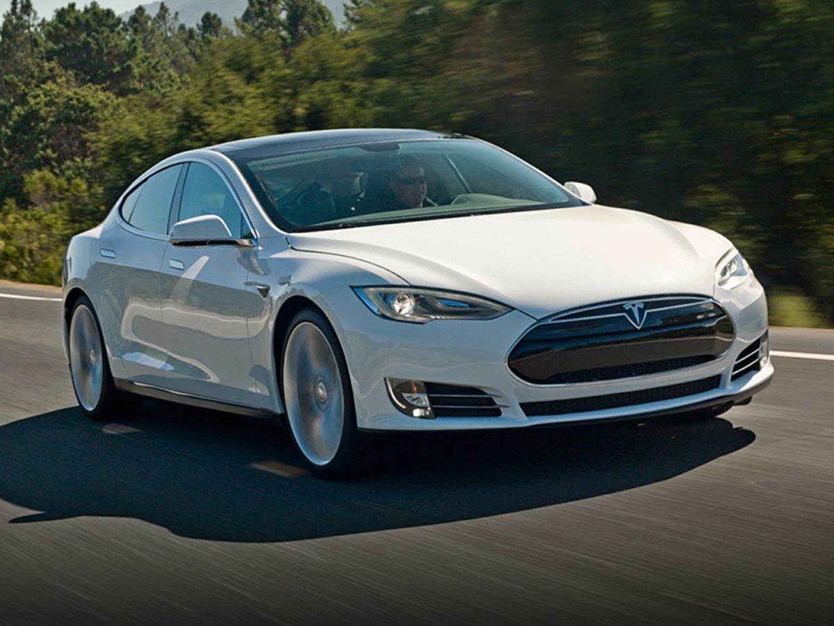 2015 Tesla Model S 70D's photo