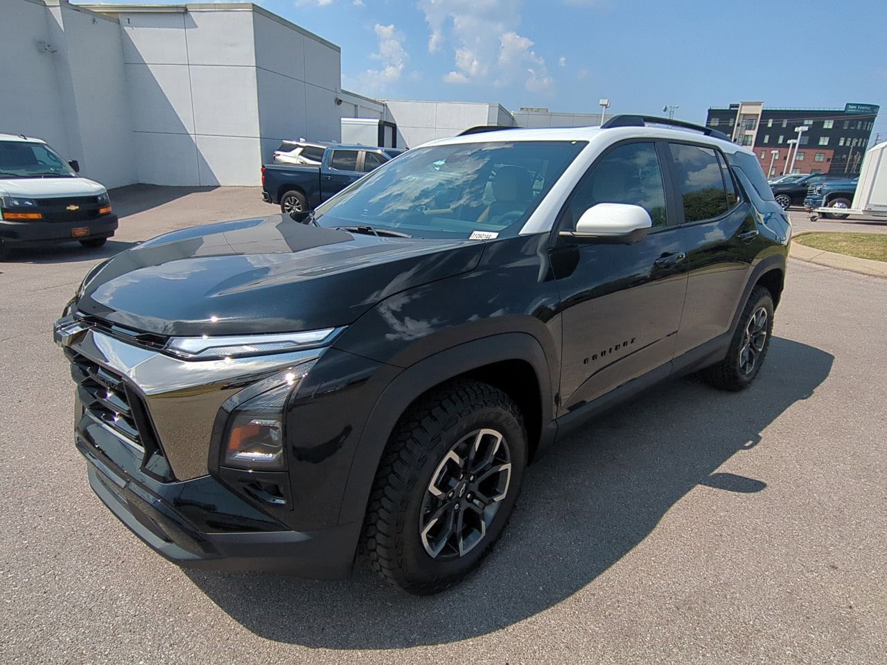 2026 Chevrolet Equinox ACTIV photo 4