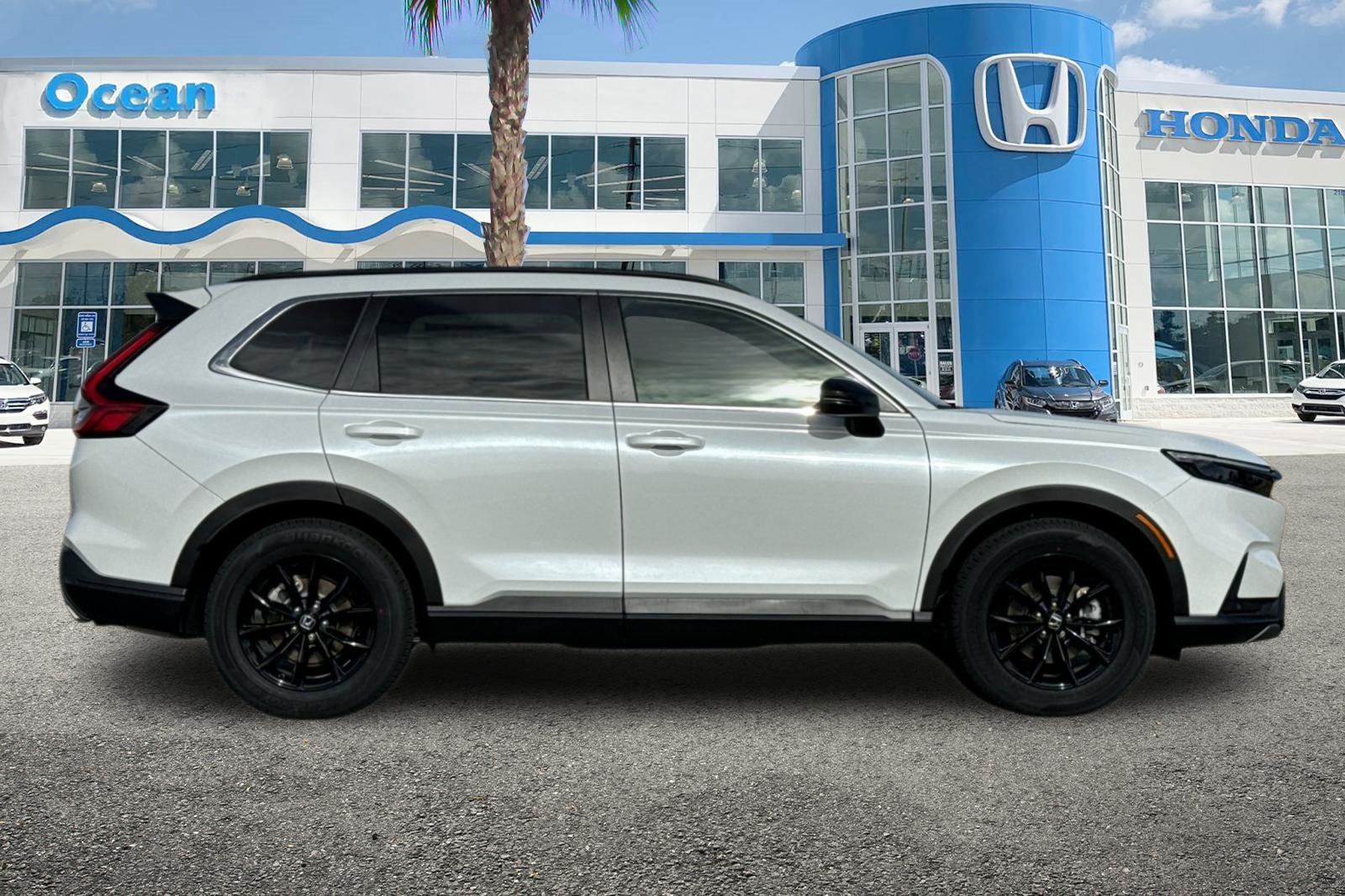 2025 Honda CR-V Hybrid Sport-L photo 3