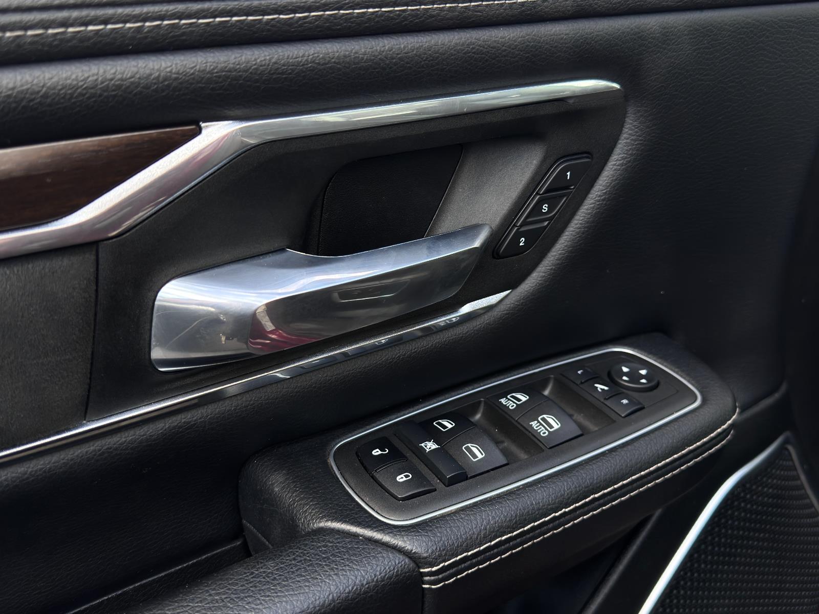 2022 Ram 1500 Laramie photo 15