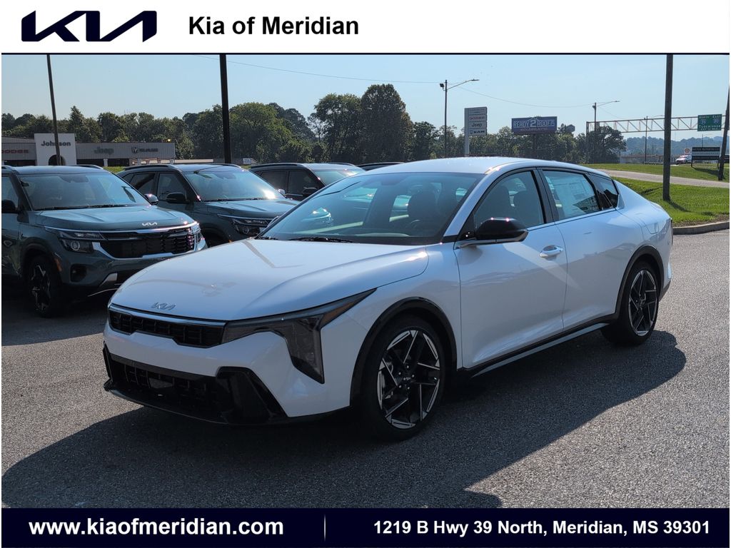 2025 Kia K4 GT-Line's photo