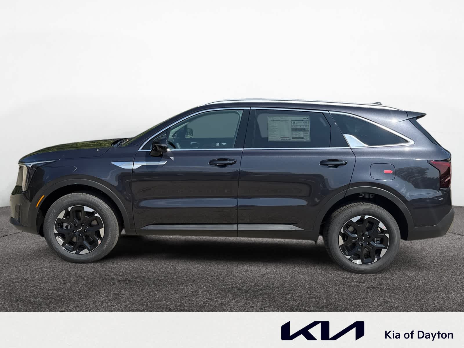 2026 Kia Sorento S photo 2