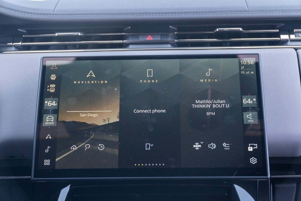 2025 Land Rover Range Rover Sport photo 16