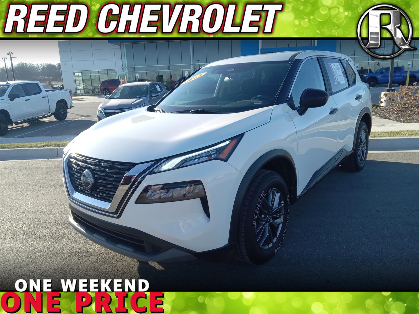 2023 Nissan Rogue S's photo