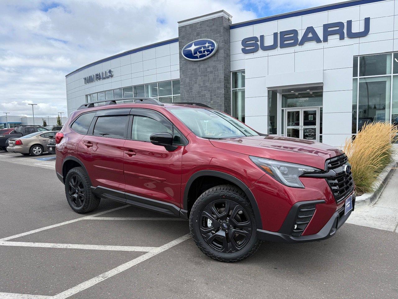 2025 Subaru Ascent Onyx Edition-Premium's photo