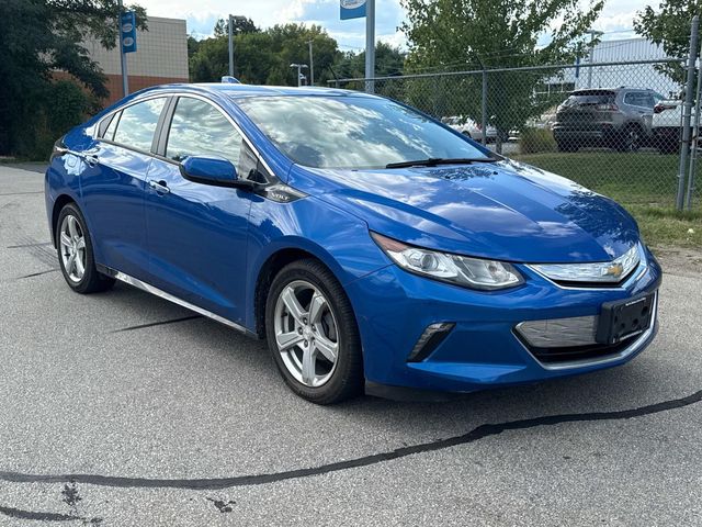 2018 Chevrolet Volt LT photo 3