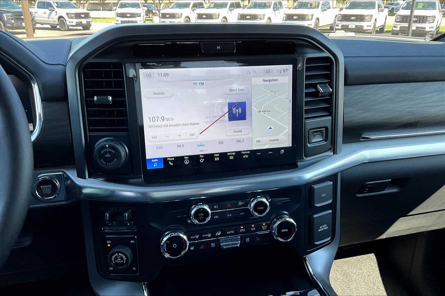 2025 Ford F-150 Lariat photo 6