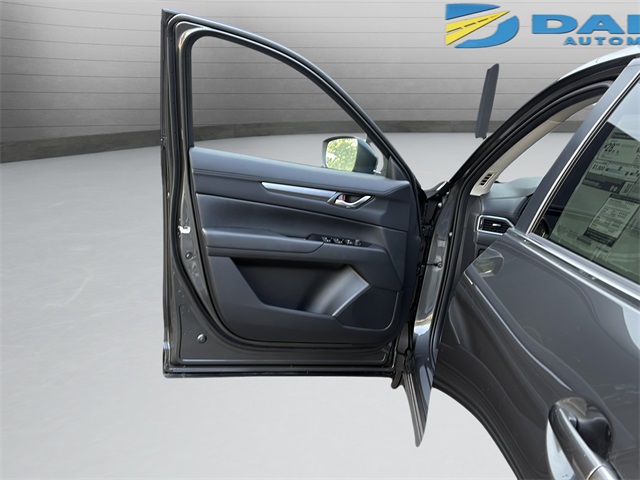 2025 Mazda CX-5 2.5 S Preferred photo 23