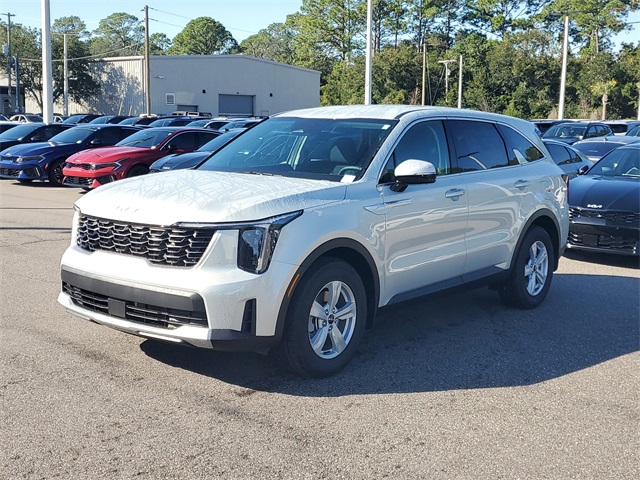 2026 Kia Sorento LX photo 3