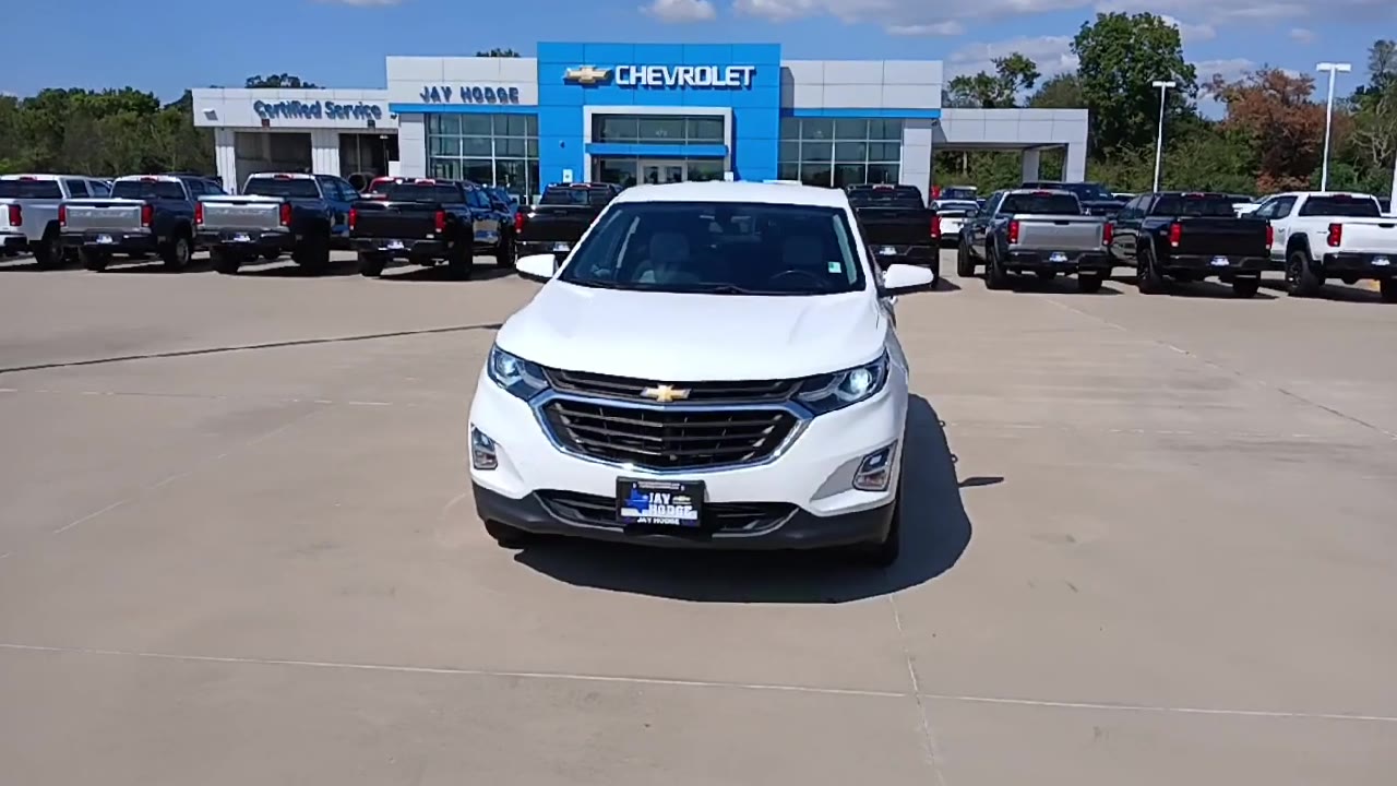 2019 Chevrolet Equinox LT photo 3