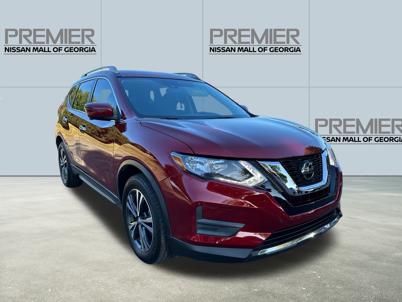2020 Nissan Rogue SV photo 3